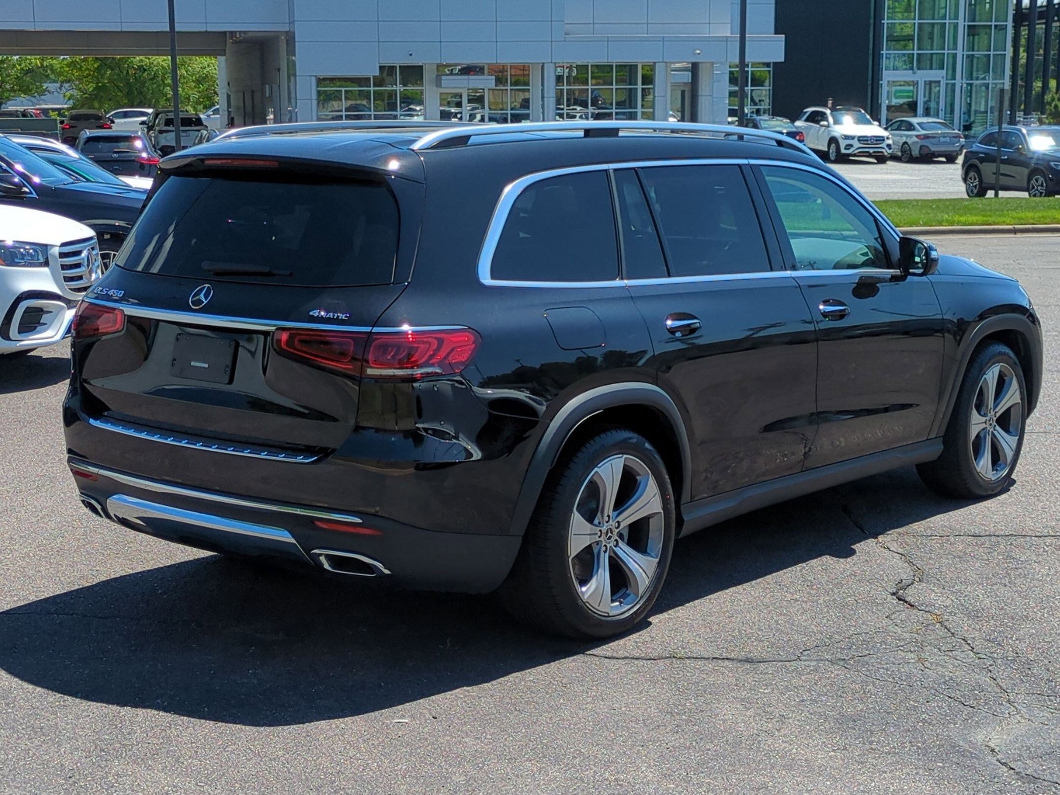 Certified 2022 Mercedes-Benz GLS 450 4MATIC image 3