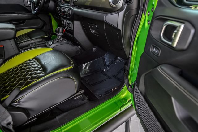 Used 2019 Jeep Wrangler Unlimited Sahara AWD/4WD image 50