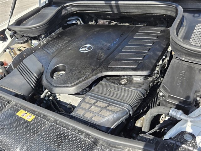 Used 2021 Mercedes-Benz GLS 450 4MATIC image 19