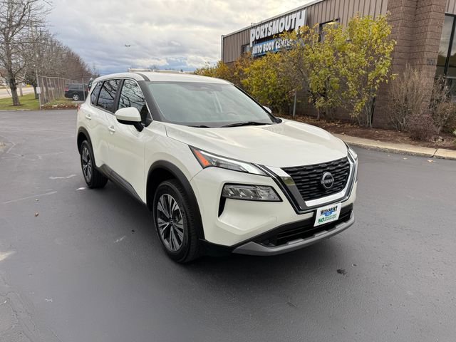 Used 2023 Nissan Rogue SV image 1