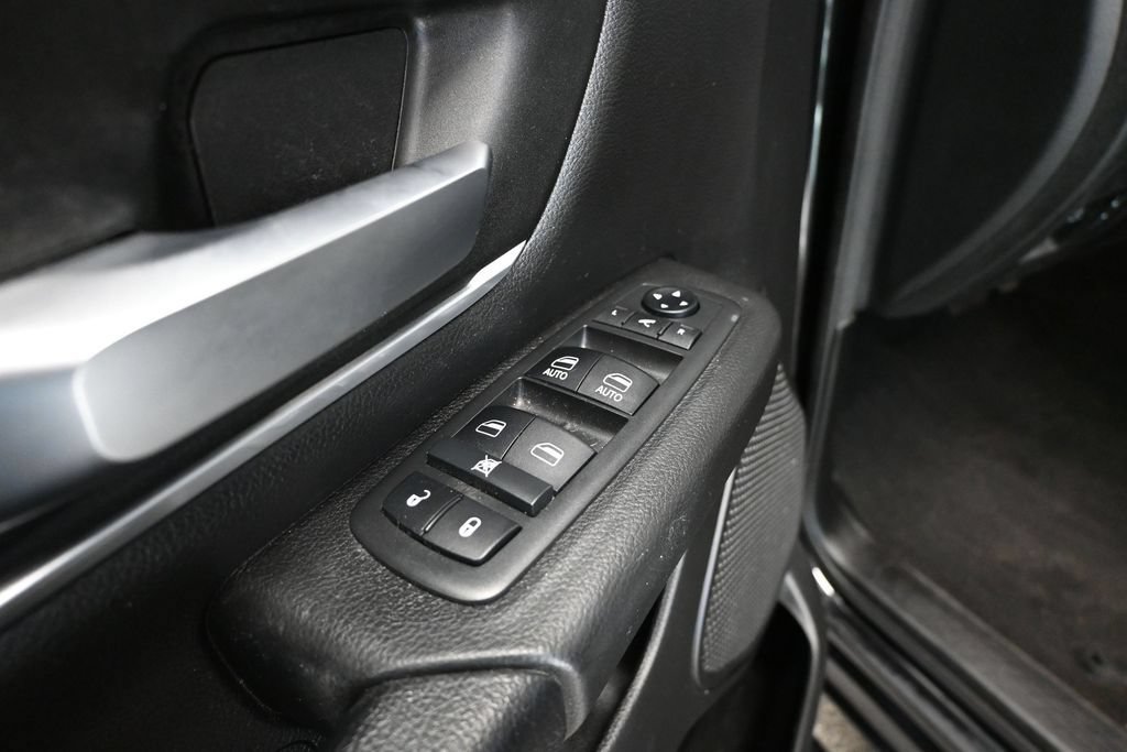 Used 2022 RAM 1500 Big Horn AWD/4WD image 15