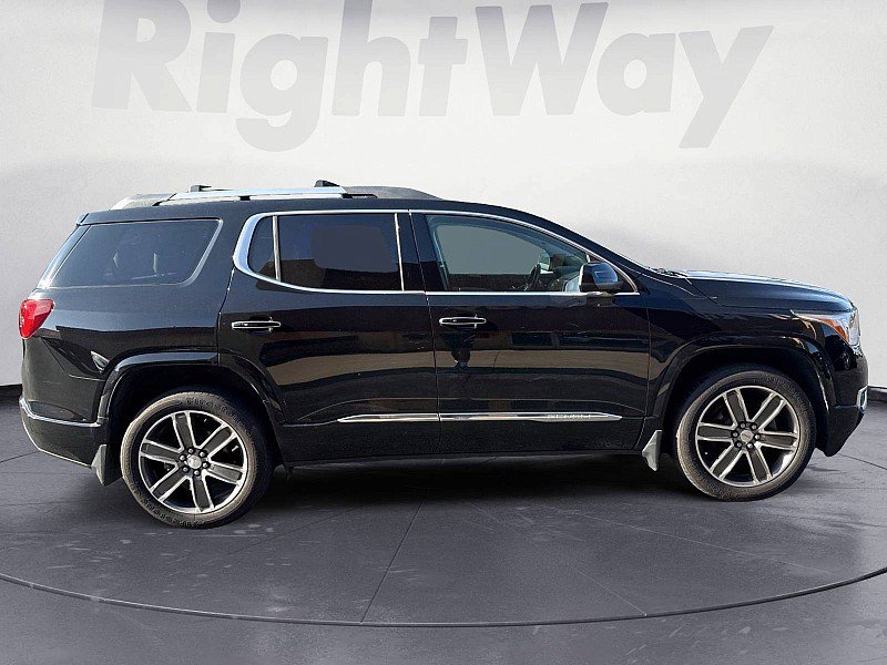 Used 2019 GMC Acadia Denali w/ Technology Package AWD/4WD image 6