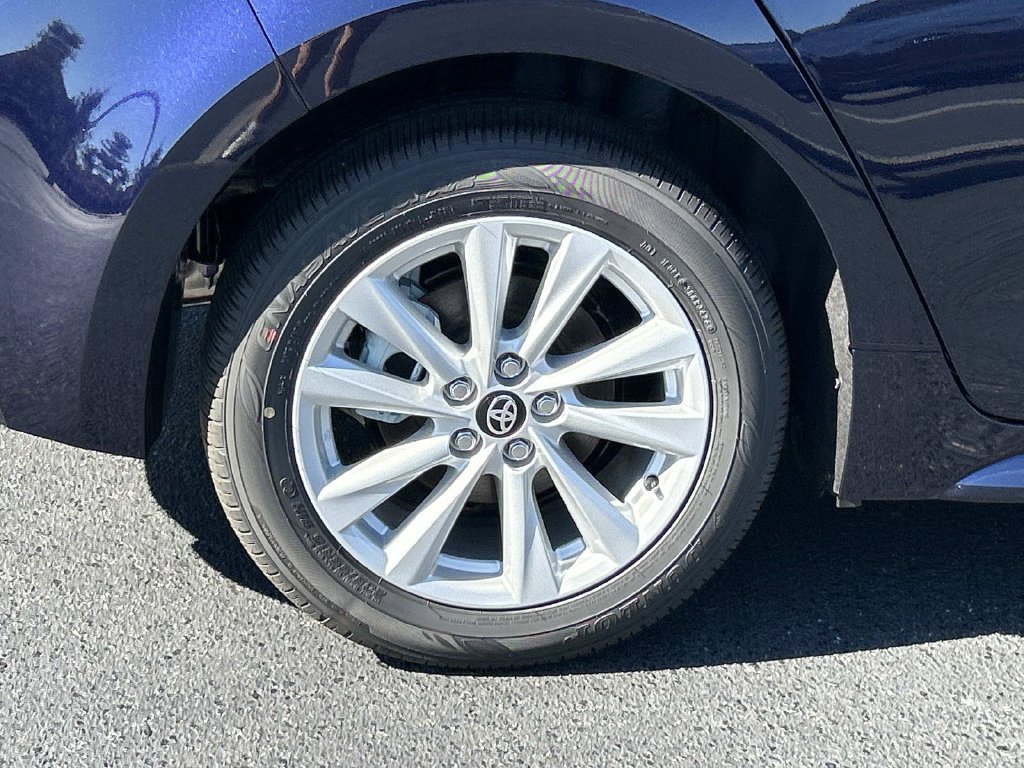 New 2027 Toyota Corolla SE w/ SE Premium Package FWD image 10