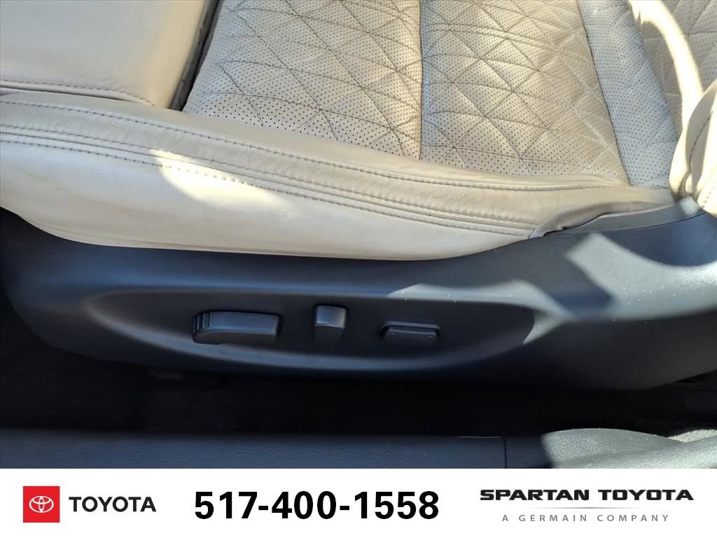 Used 2016 Nissan Maxima Platinum image 15