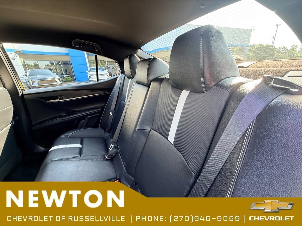 Used 2026 Toyota Camry SE FWD image 17