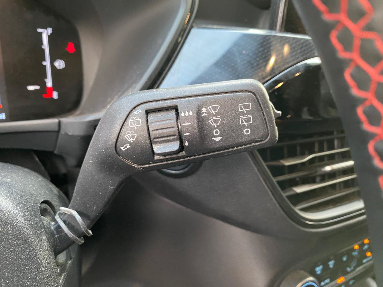 Used 2025 Ford Escape ST-Line w/ Equipment Group 301A FWD image 59