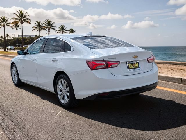 Used 2021 Chevrolet Malibu LT FWD image 7