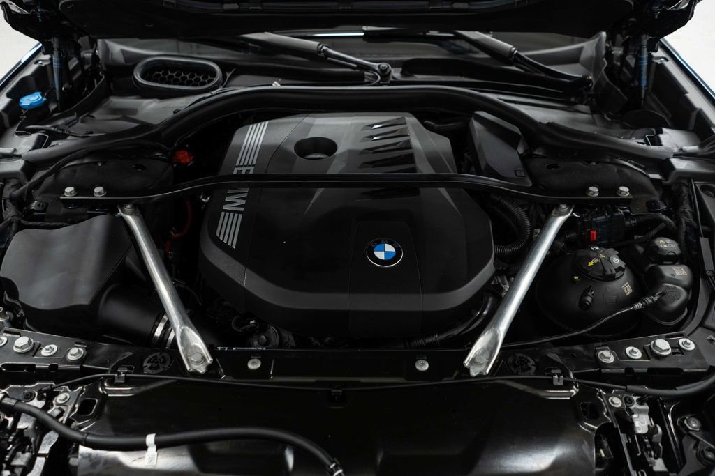 Used 2024 BMW 740i xDrive image 45