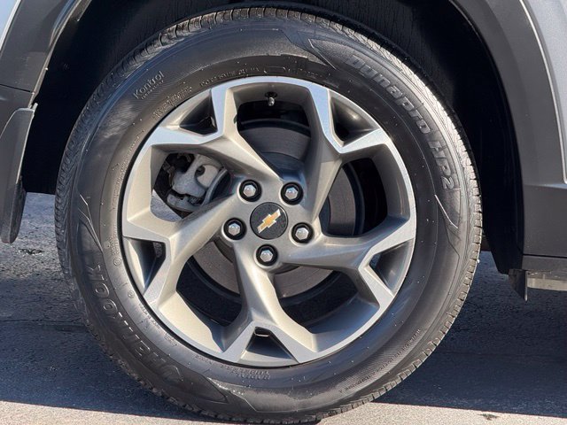 Used 2024 Chevrolet Trax LT w/ Driver Confidence Package FWD image 9