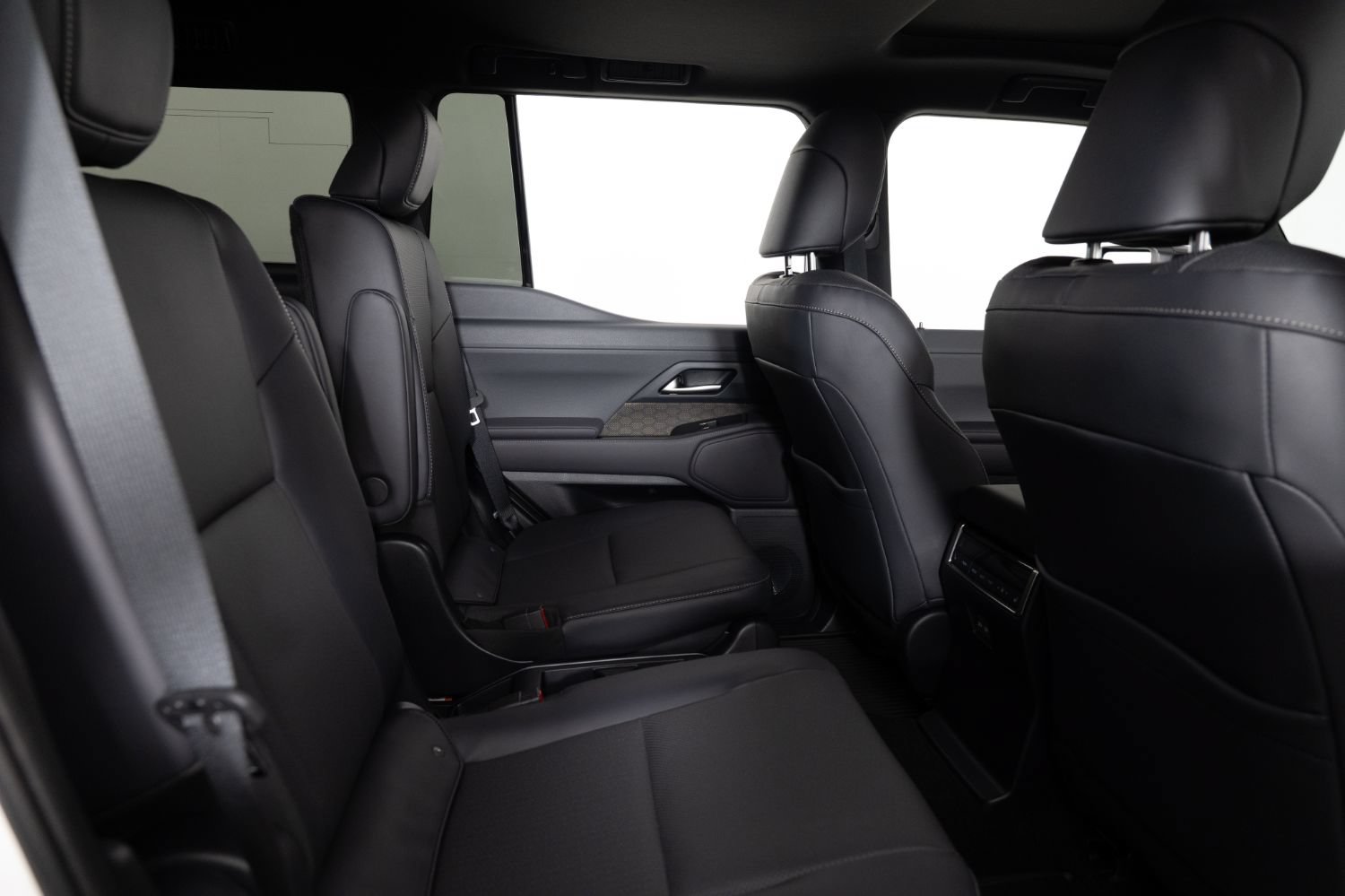 Used 2026 Lexus GX 550 w/ Accessory Package (2T) AWD/4WD image 23