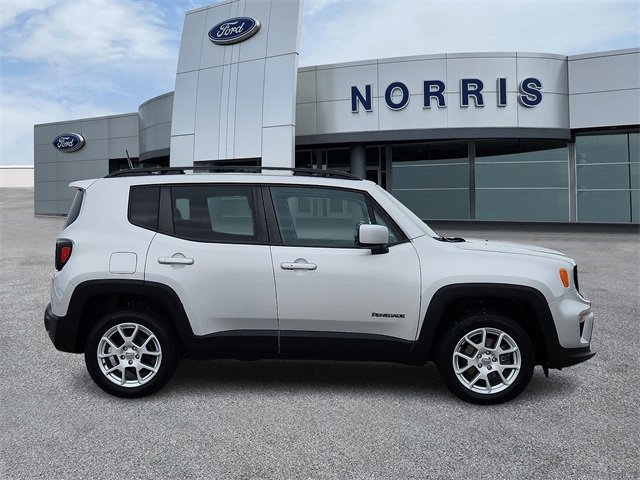 Used 2020 Jeep Renegade Latitude w/ Cold Weather Group image 5