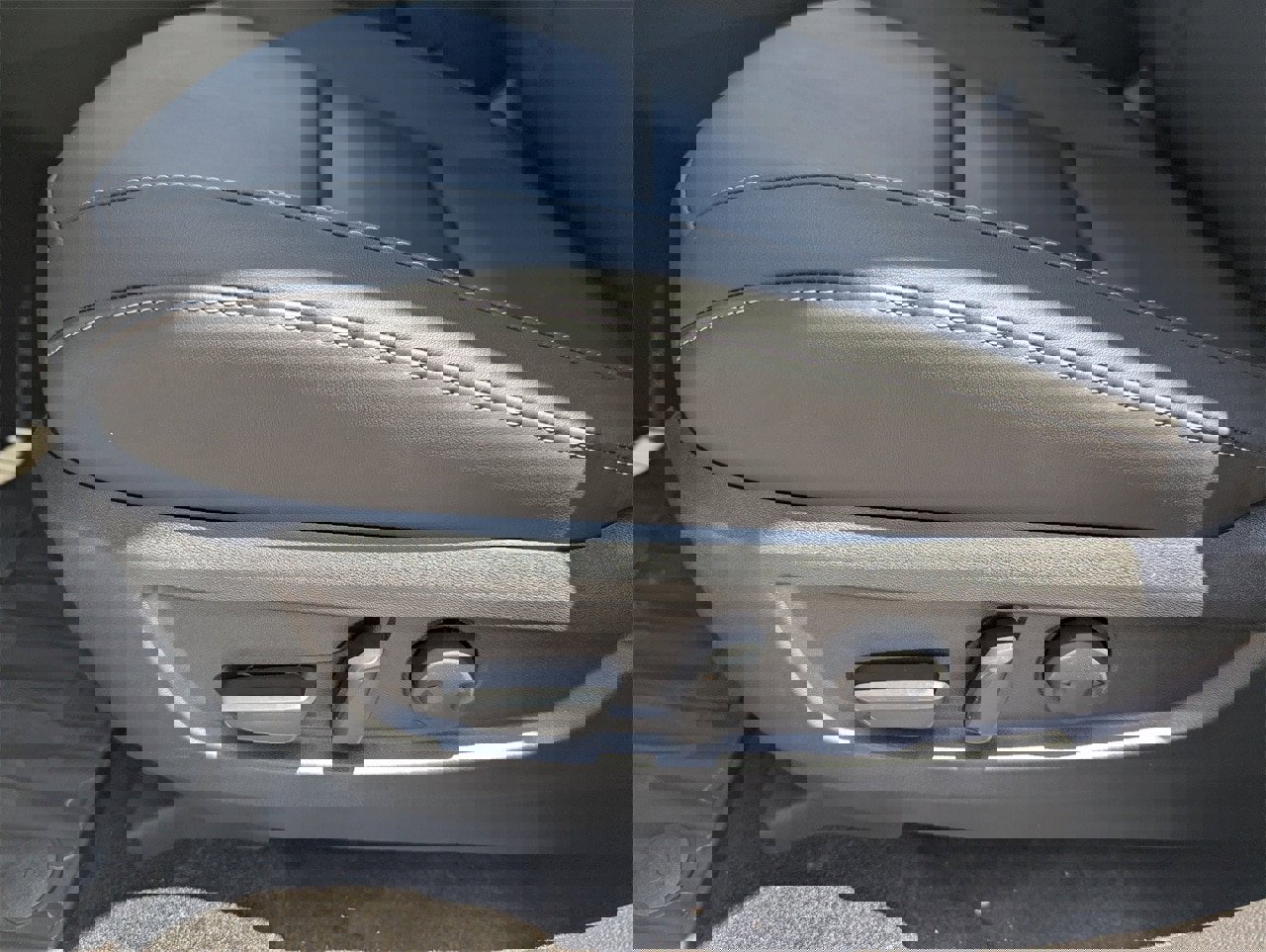 New 2025 INFINITI QX50 Pure image 12