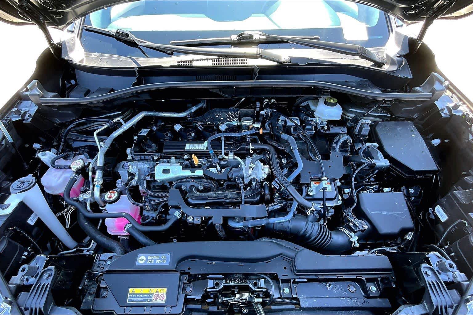 Used 2024 Toyota Corolla Cross SE image 34