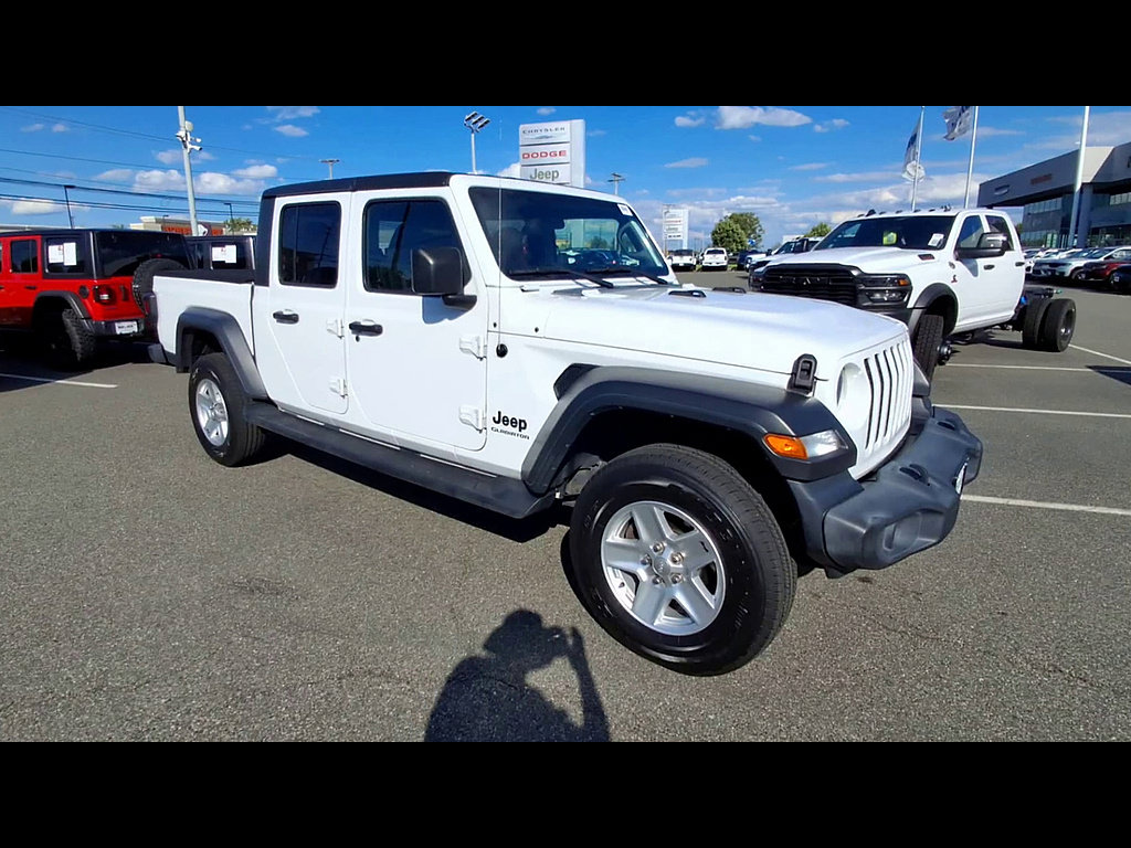 Used 2020 Jeep Gladiator Sport w/ Quick Order Package 24S AWD/4WD image 2