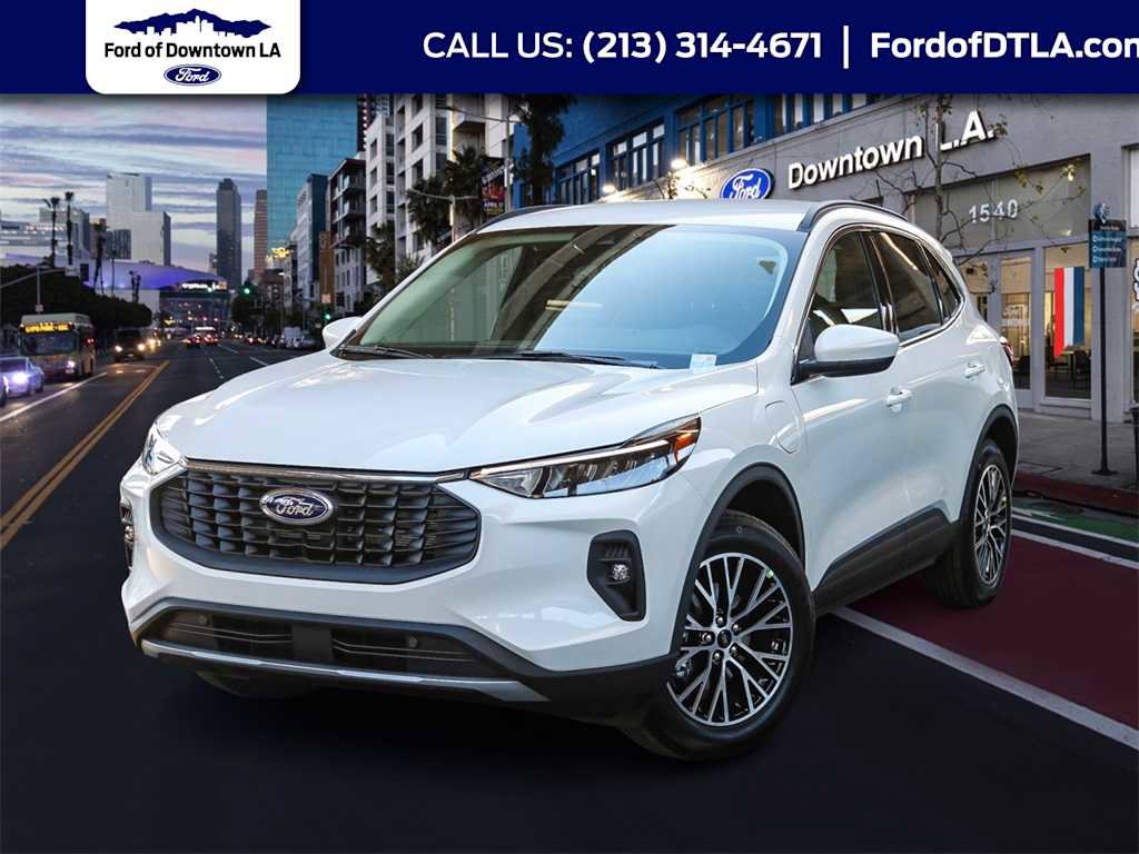New 2025 Ford Escape SE w/ Class II Trailer Tow Package image 1