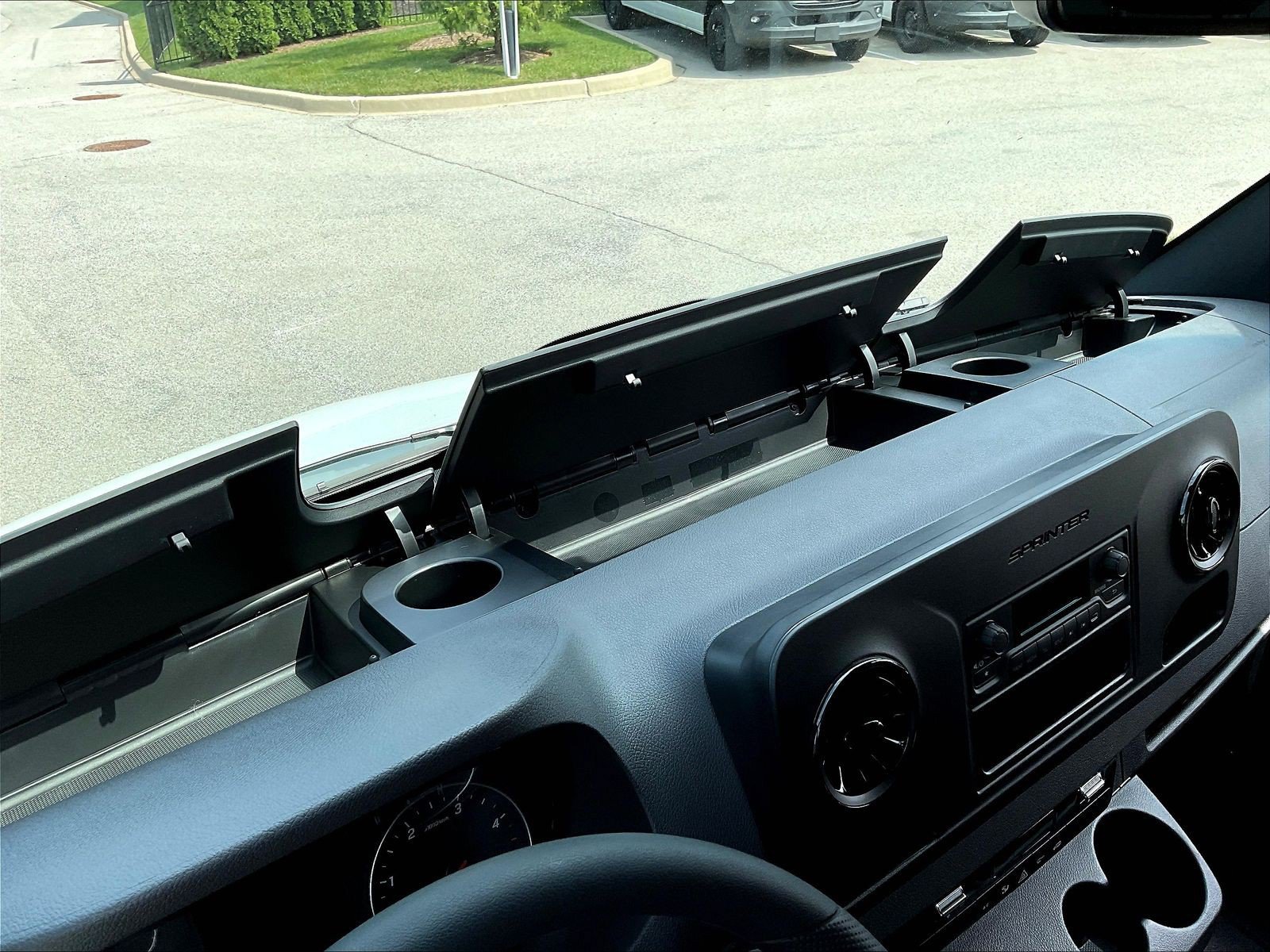 New 2026 Mercedes-Benz Sprinter 2500 image 23