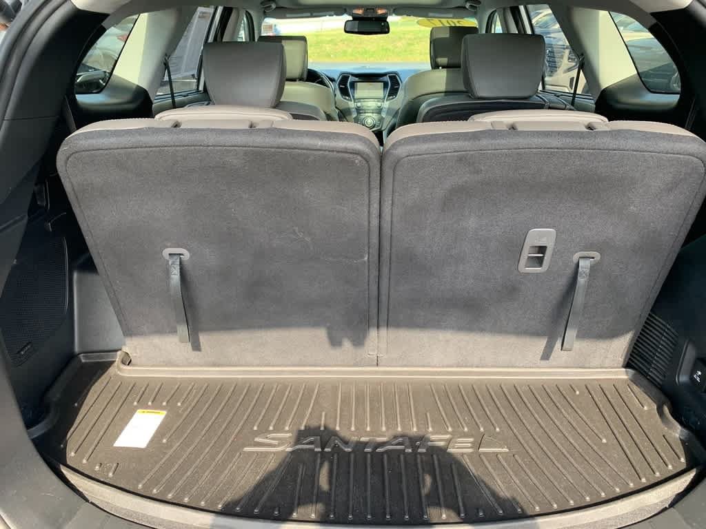 Used 2017 Hyundai Santa Fe Limited AWD/4WD image 7
