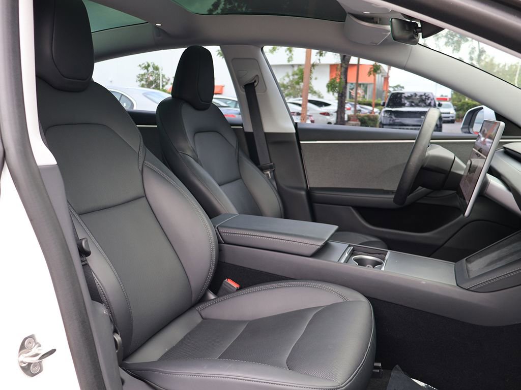 Used 2024 Tesla Model 3 Standard Range RWD image 35