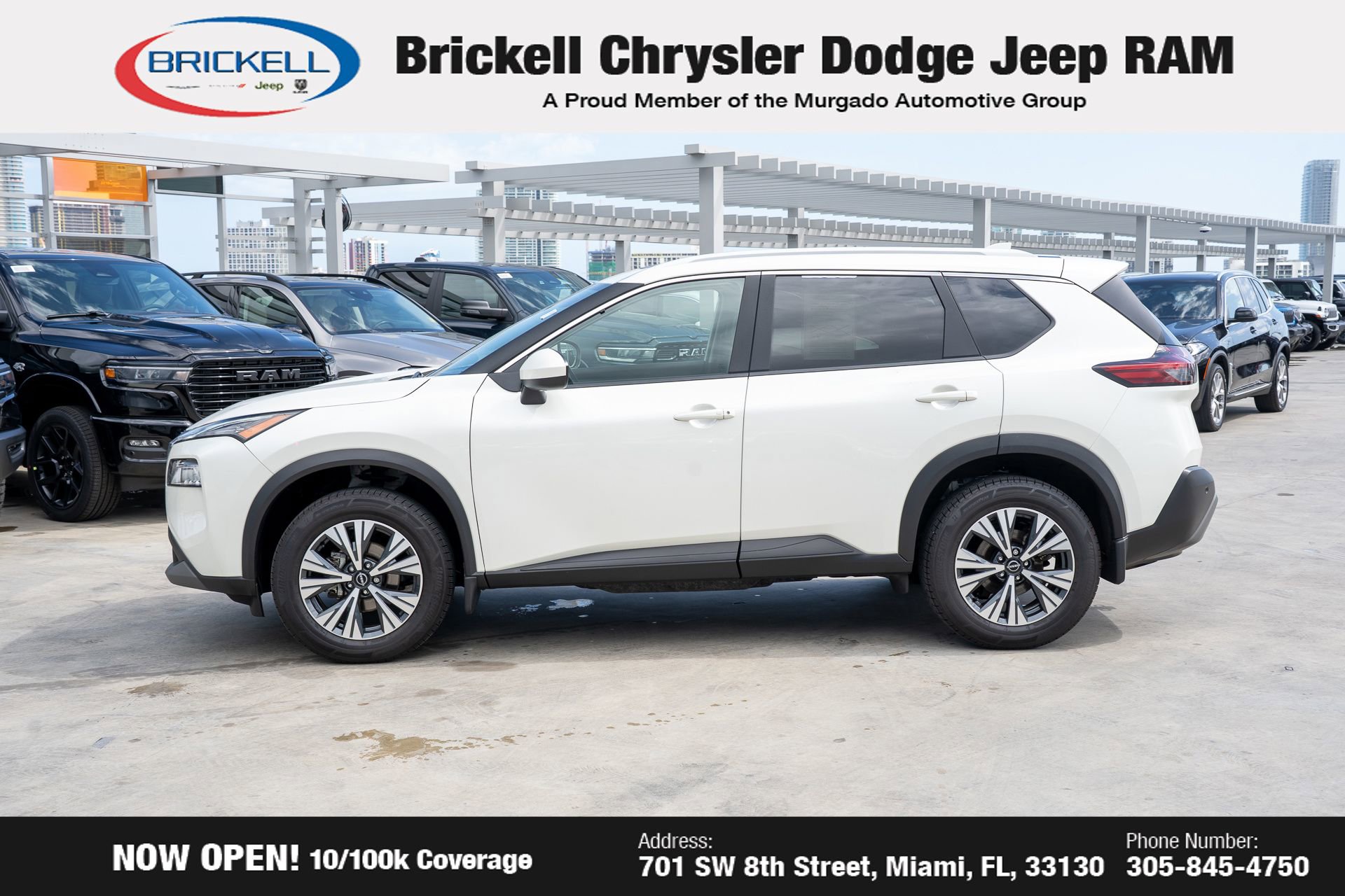 Used 2023 Nissan Rogue SV w/ SV Premium B Package image 8