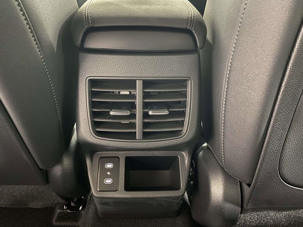 New 2026 Kia Seltos EX image 12