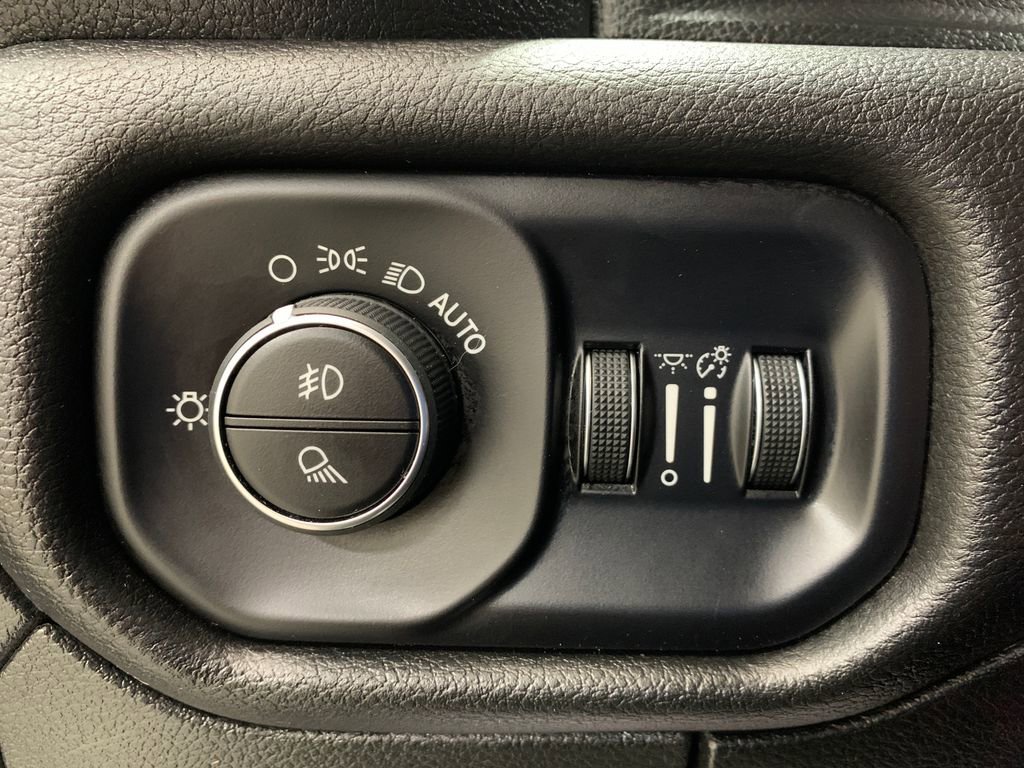 Used 2023 RAM 1500 Laramie image 22
