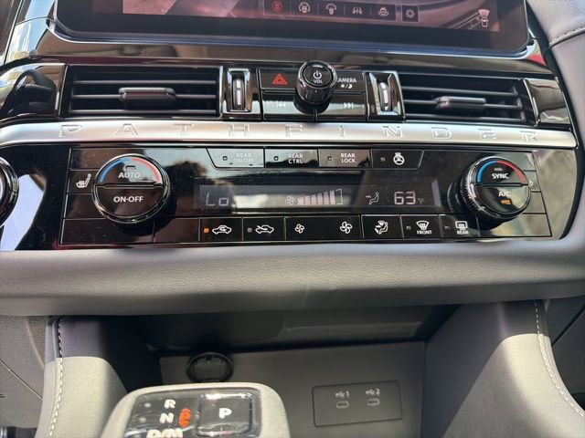 New 2026 Nissan Pathfinder SL FWD image 17