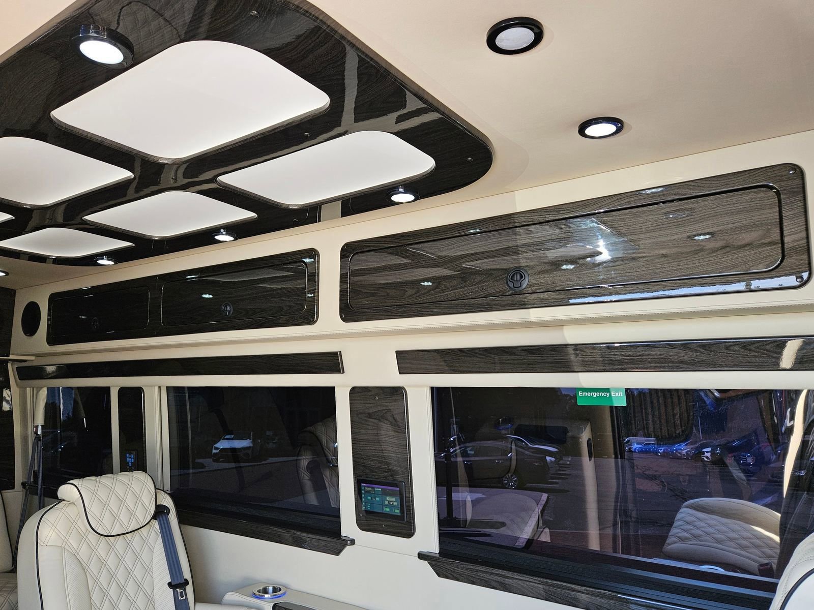 New 2024 Mercedes-Benz Sprinter 3500 image 42