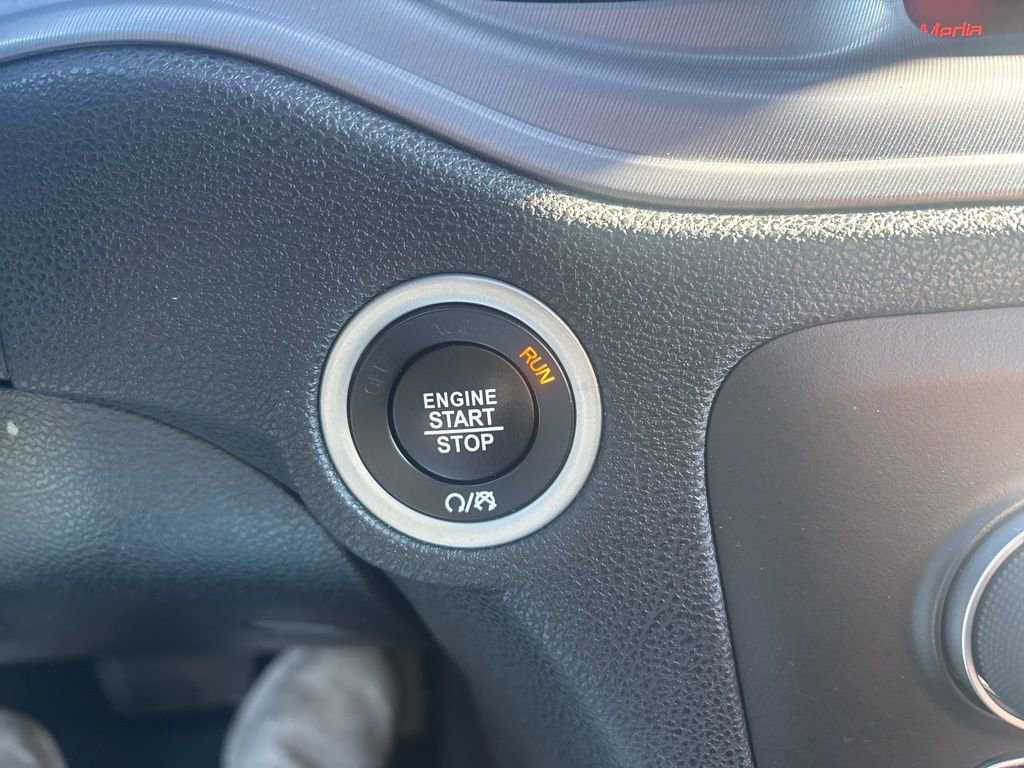 Used 2023 Dodge Charger SXT w/ Blacktop Package image 24