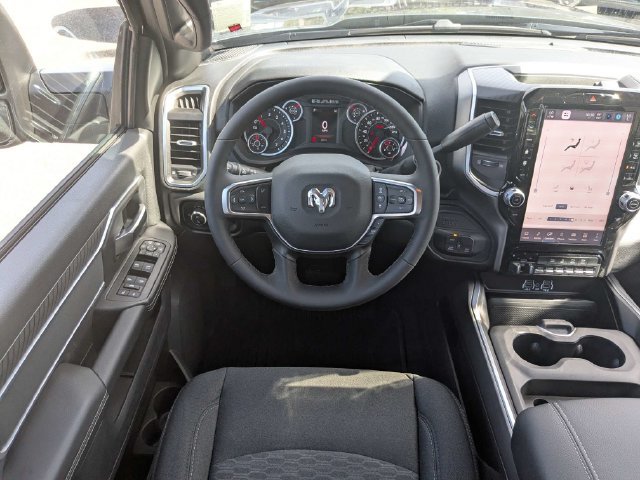 New 2026 RAM 2500 Big Horn AWD/4WD image 16