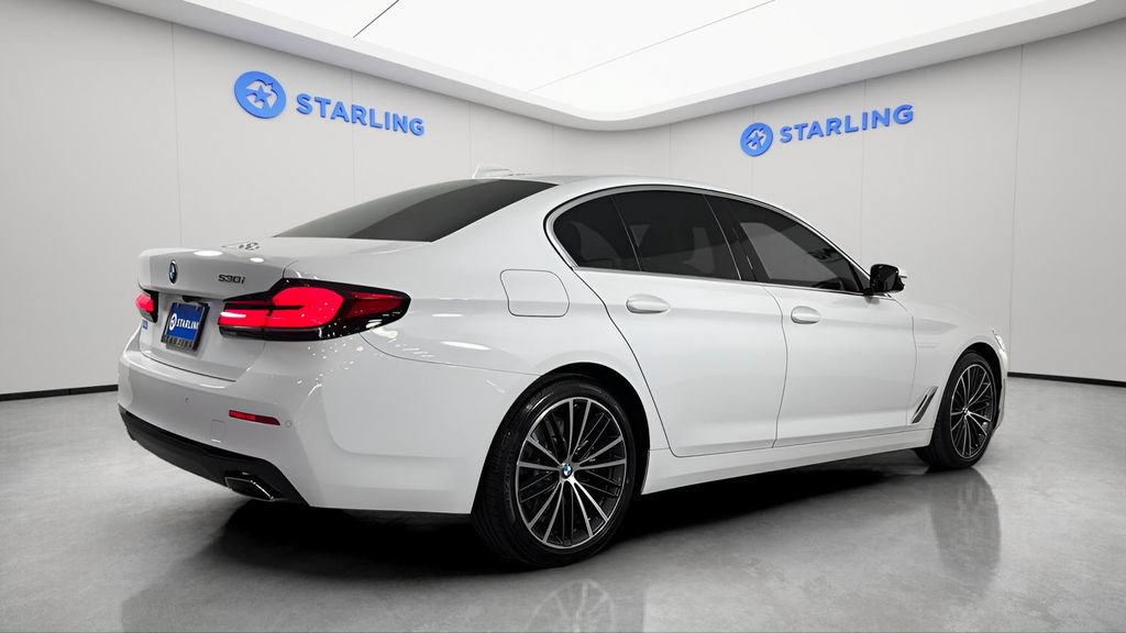 Used 2021 BMW 530i w/ Convenience Package RWD image 9