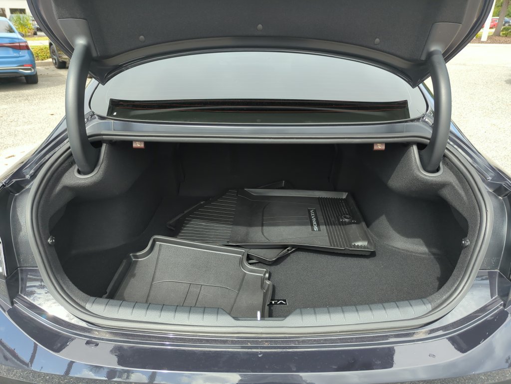 Used 2025 Hyundai Sonata SEL FWD image 19
