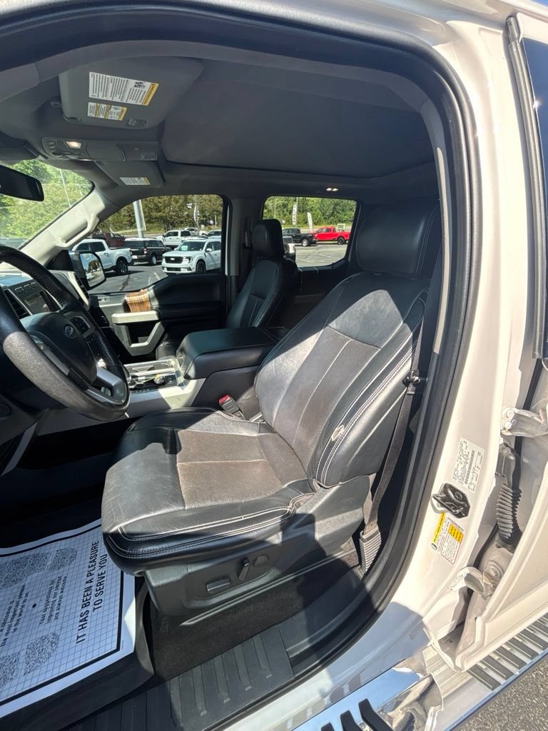 Used 2019 Ford F150 Lariat w/ Equipment Group 502A Luxury AWD/4WD image 11