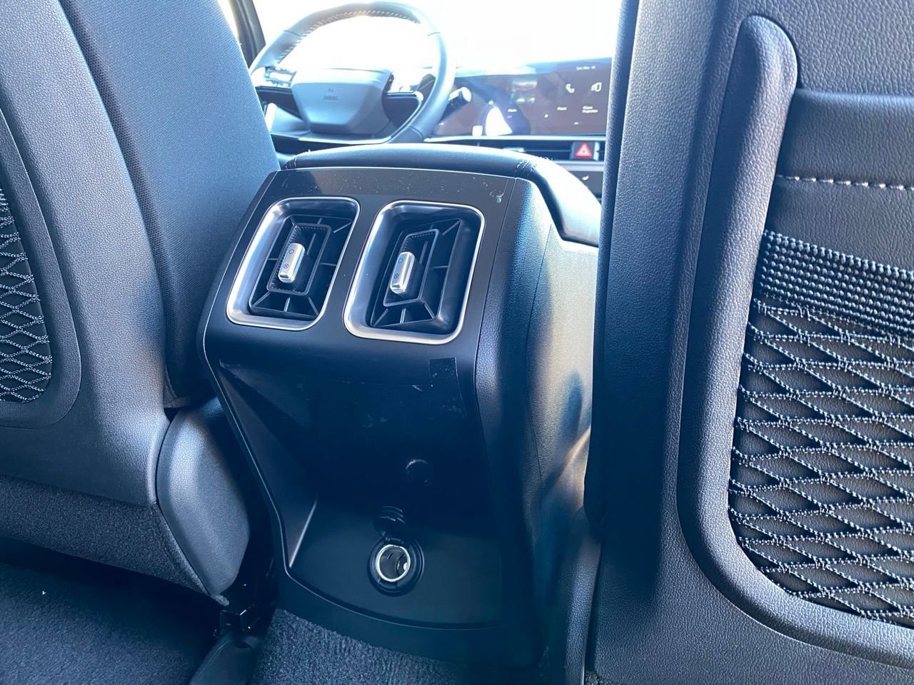 New 2026 Kia Sorento LX image 21