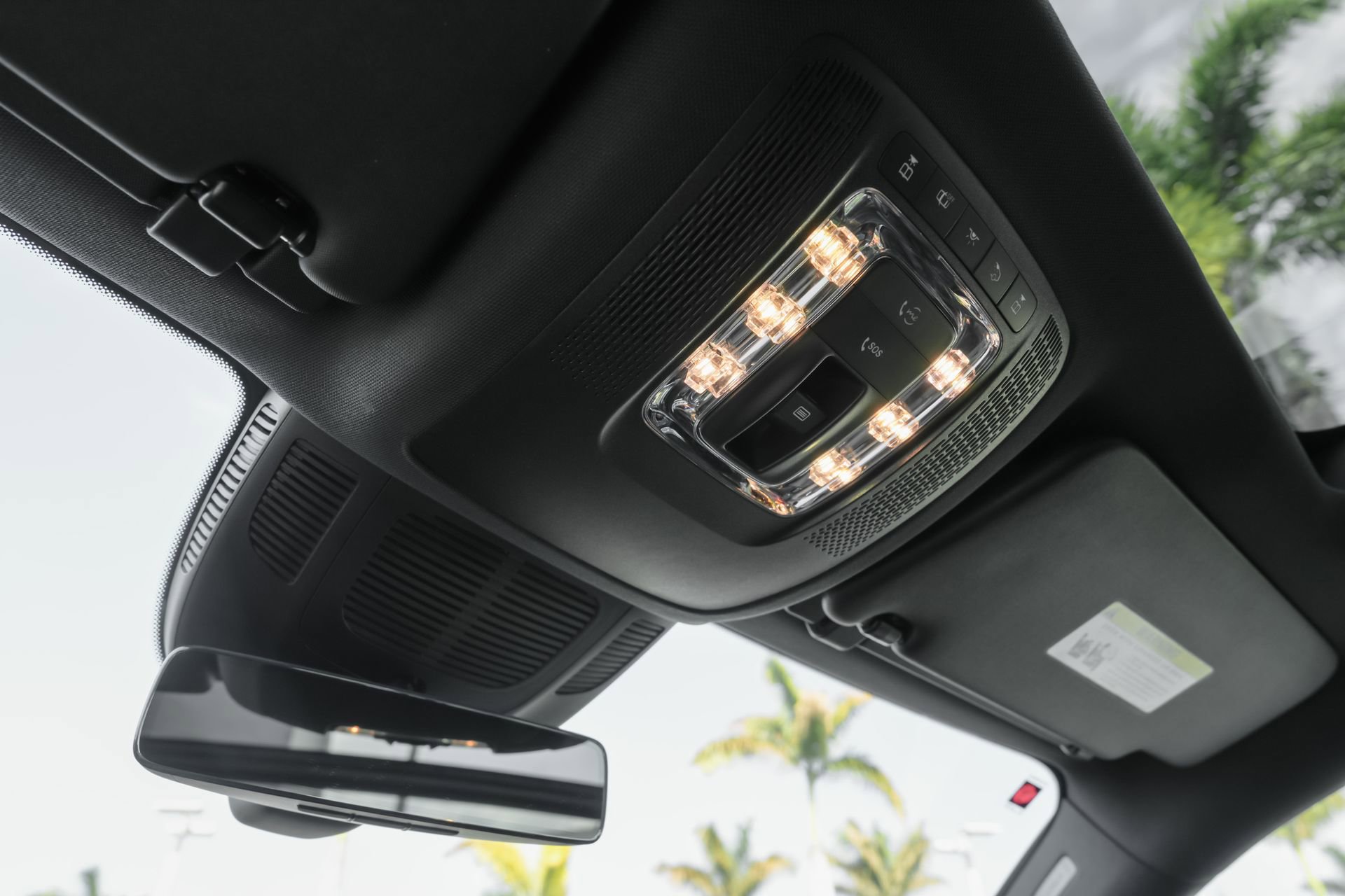 Used 2025 Mercedes-Benz GLE 350 4MATIC image 21