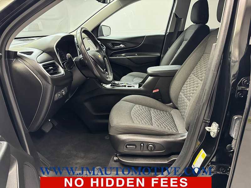 Used 2019 Chevrolet Equinox LT w/ Sun & Navigation Package image 13