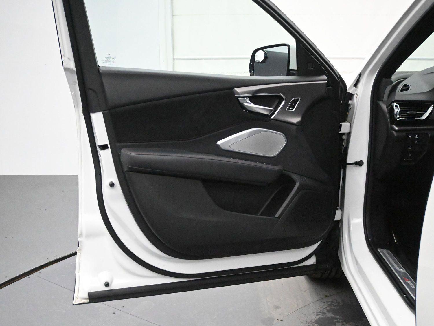 Used 2023 Acura RDX A-Spec image 11