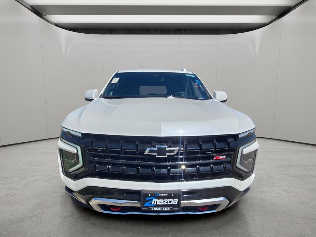 Used 2025 Chevrolet Suburban Z71 AWD/4WD image 14