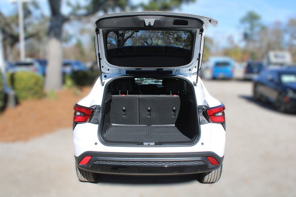 Used 2024 Chevrolet Trax RS image 9