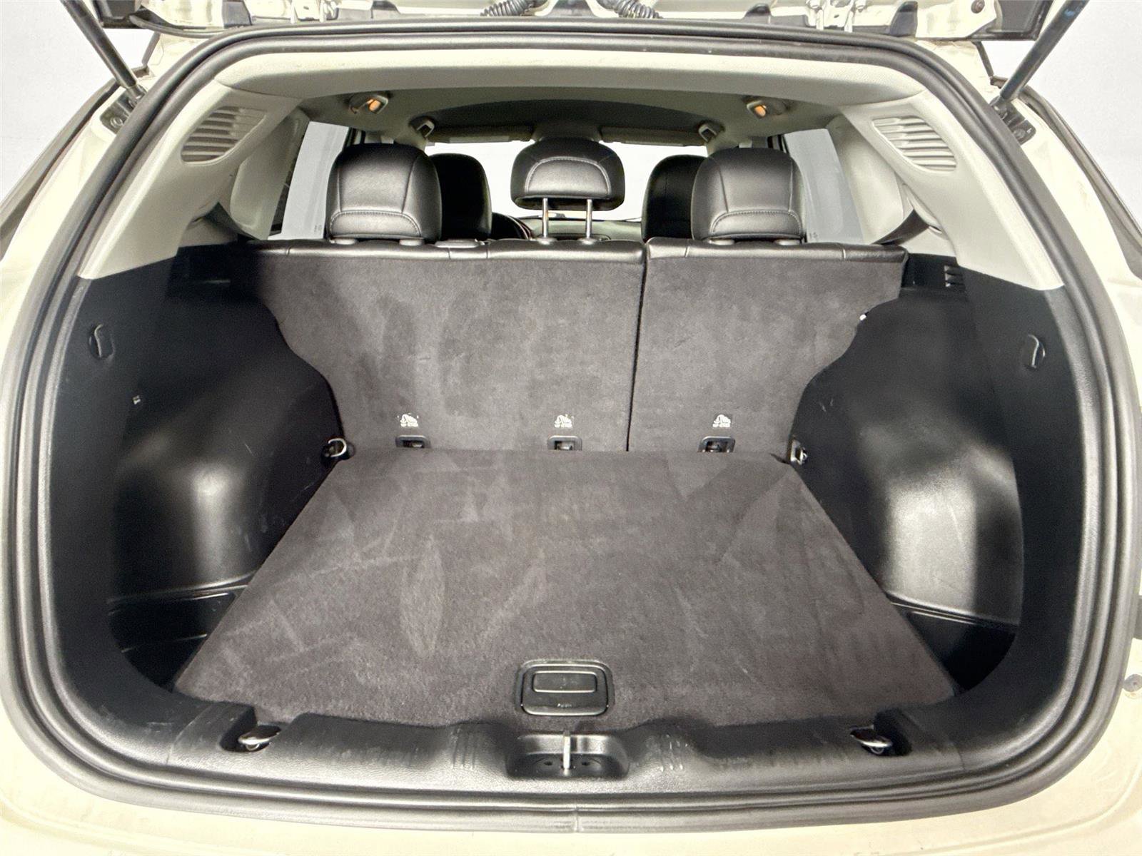 Used 2020 Jeep Compass Trailhawk image 39