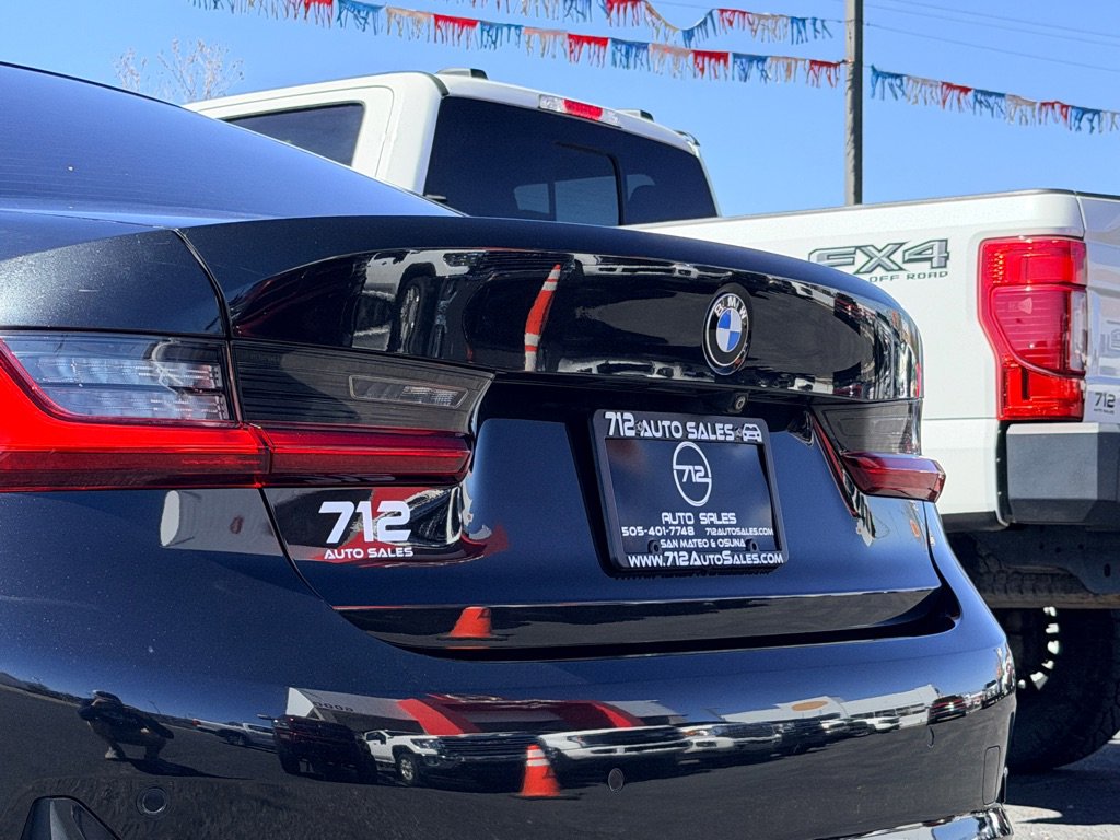 Used 2019 BMW 330i Sedan w/ Convenience Package image 25