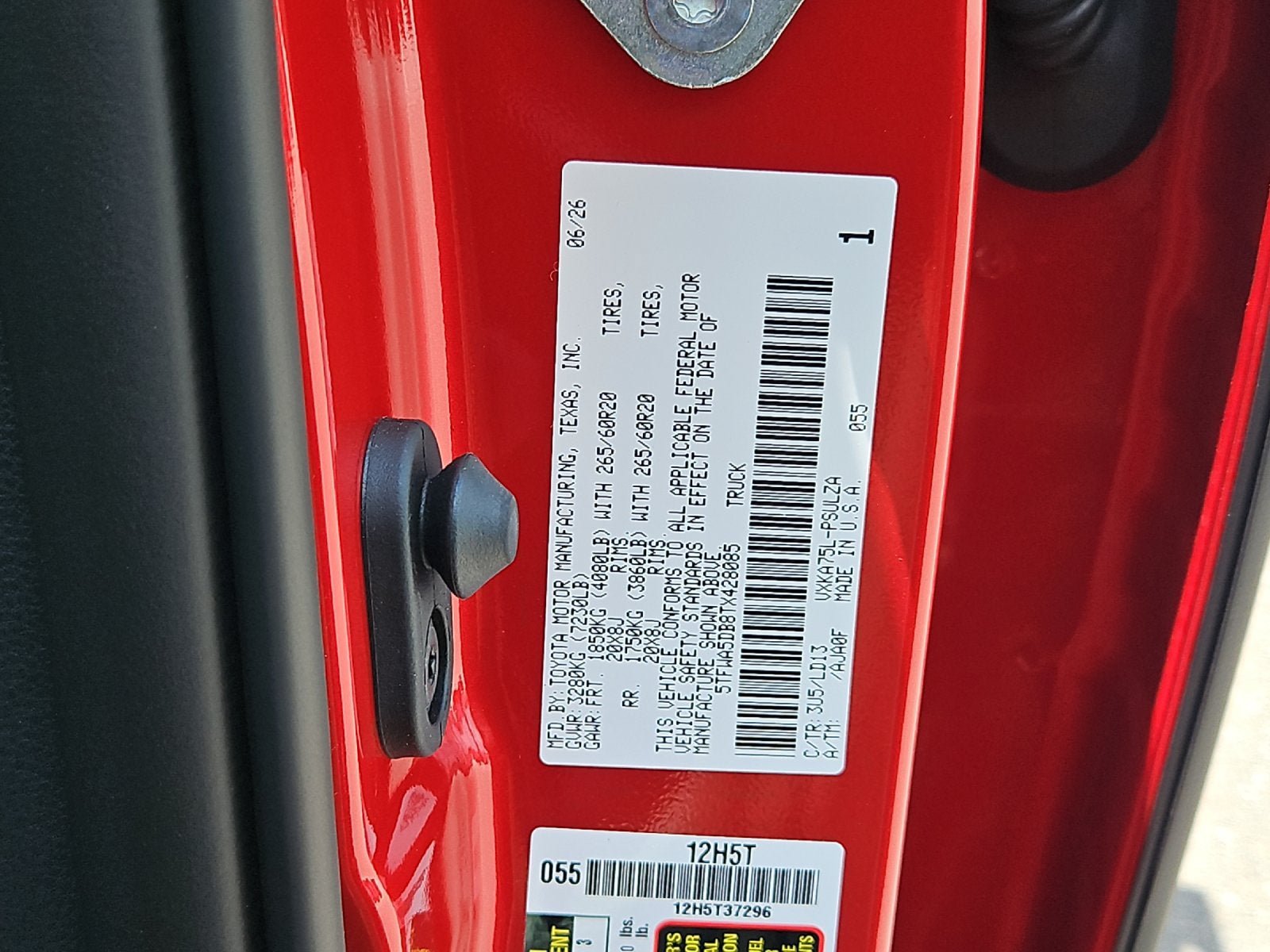 New 2026 Toyota Tundra Limited AWD/4WD image 33