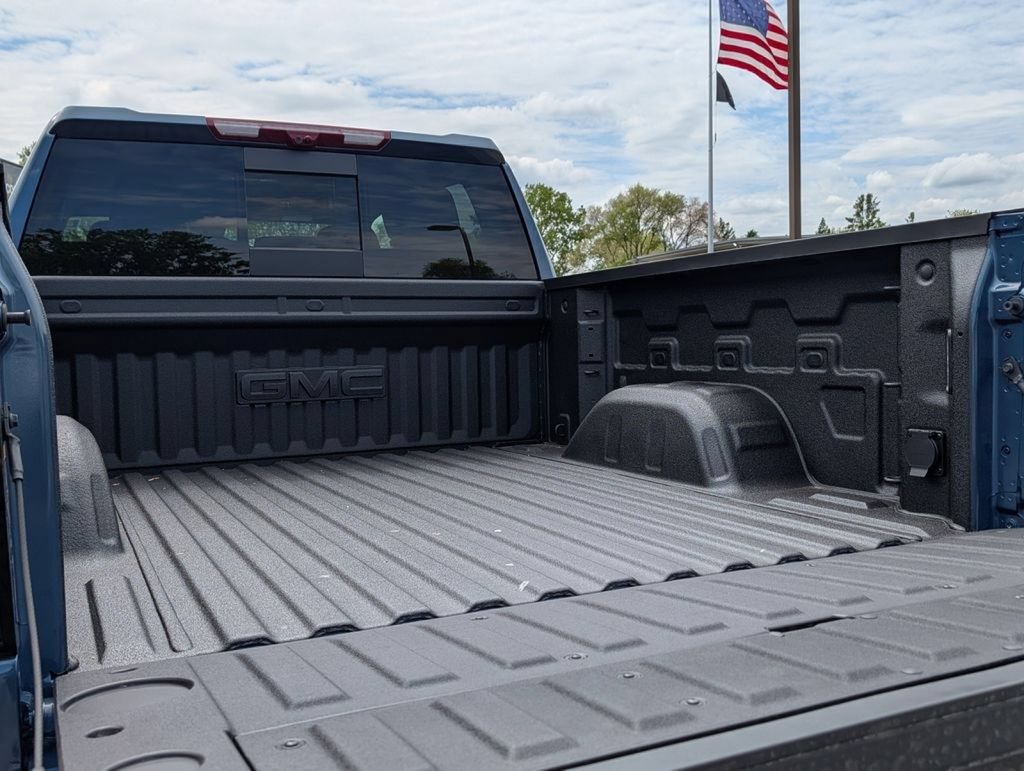New 2026 GMC Sierra 1500 Denali w/ Denali Reserve Package AWD/4WD image 38