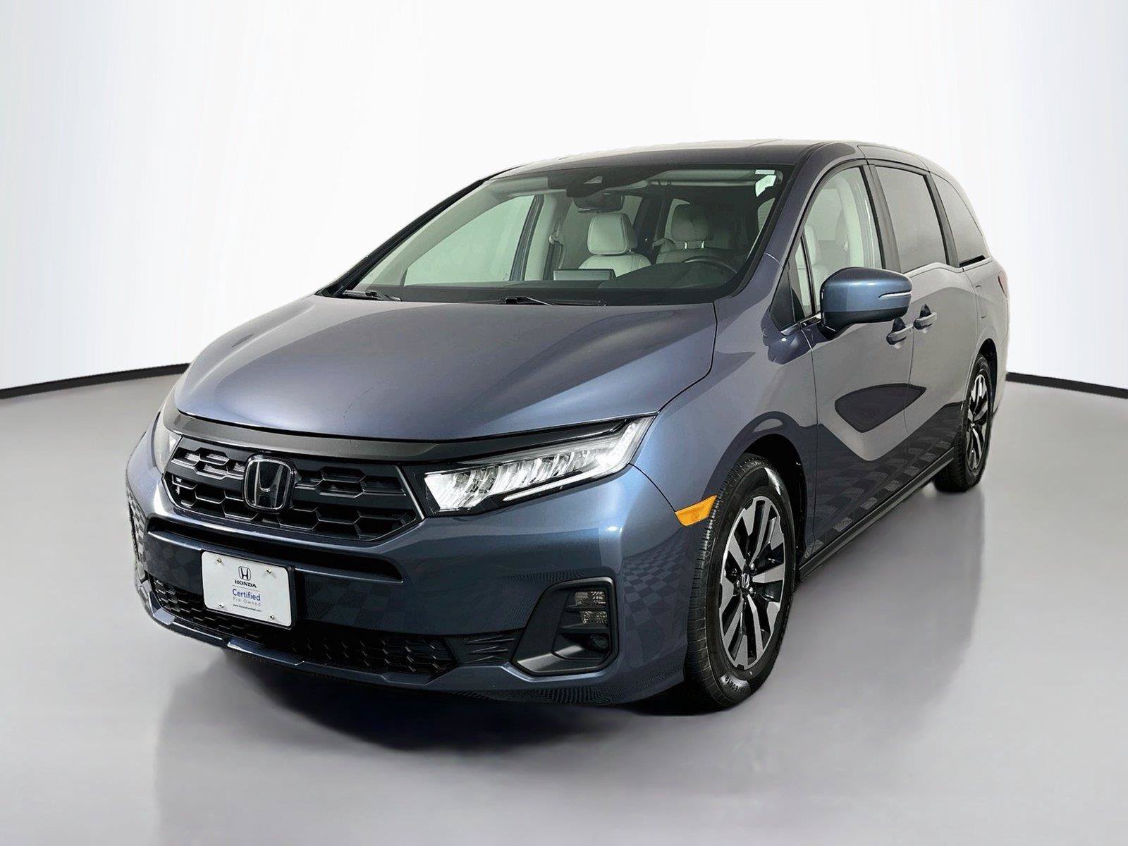 Certified 2025 Honda Odyssey EX-L image 4