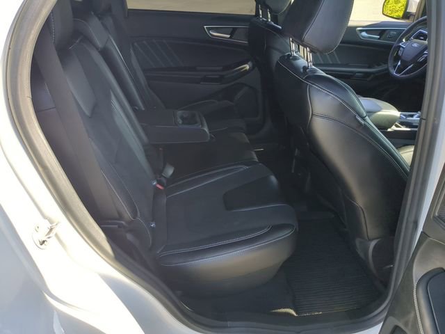 Used 2022 Ford Edge ST AWD/4WD image 32