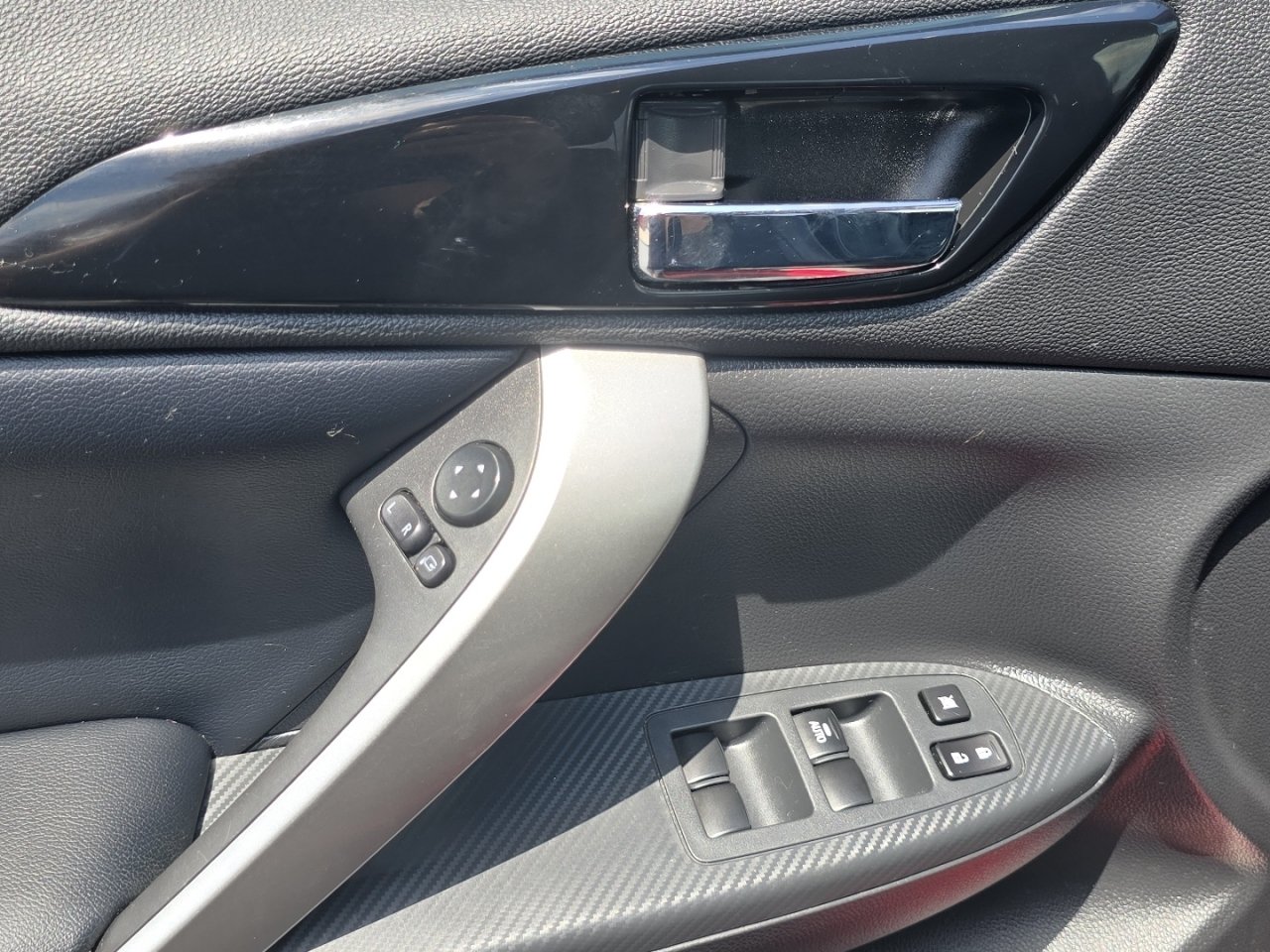 Used 2024 Mitsubishi Eclipse Cross SE AWD/4WD image 22