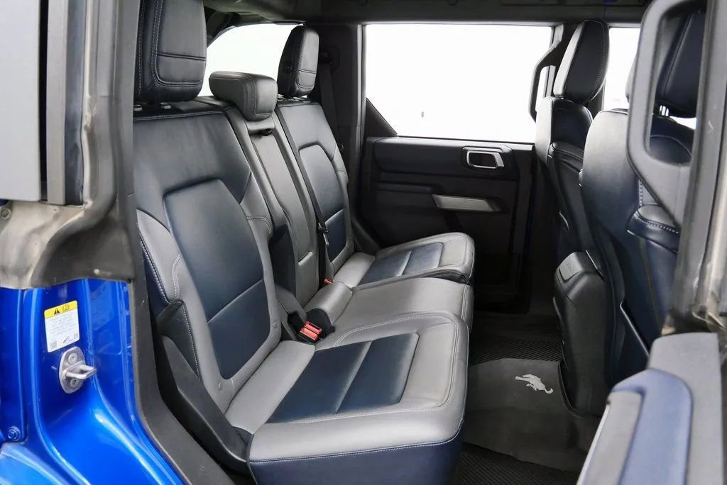 Used 2021 Ford Bronco First Edition AWD/4WD image 19