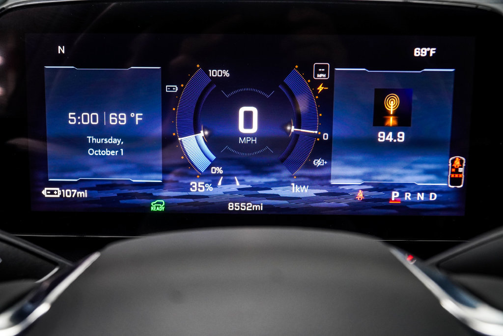 Used 2026 Chevrolet Equinox EV LT FWD image 36
