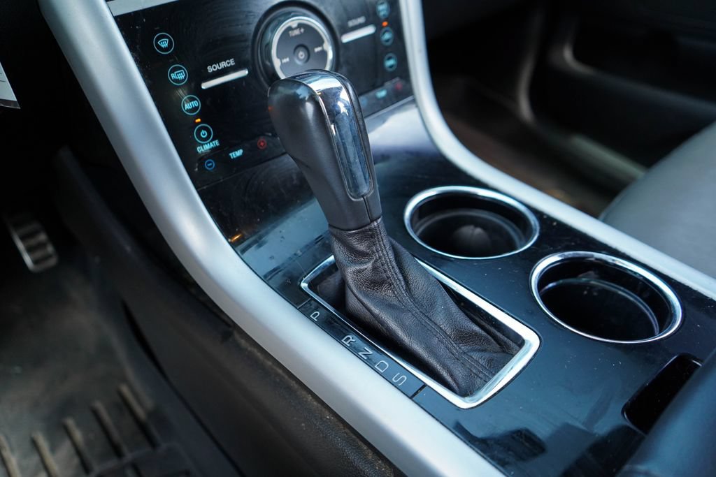 Used 2014 Ford Edge Sport AWD/4WD image 32