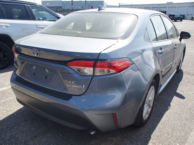 Used 2023 Toyota Corolla LE w/ LE Premium Package FWD image 5
