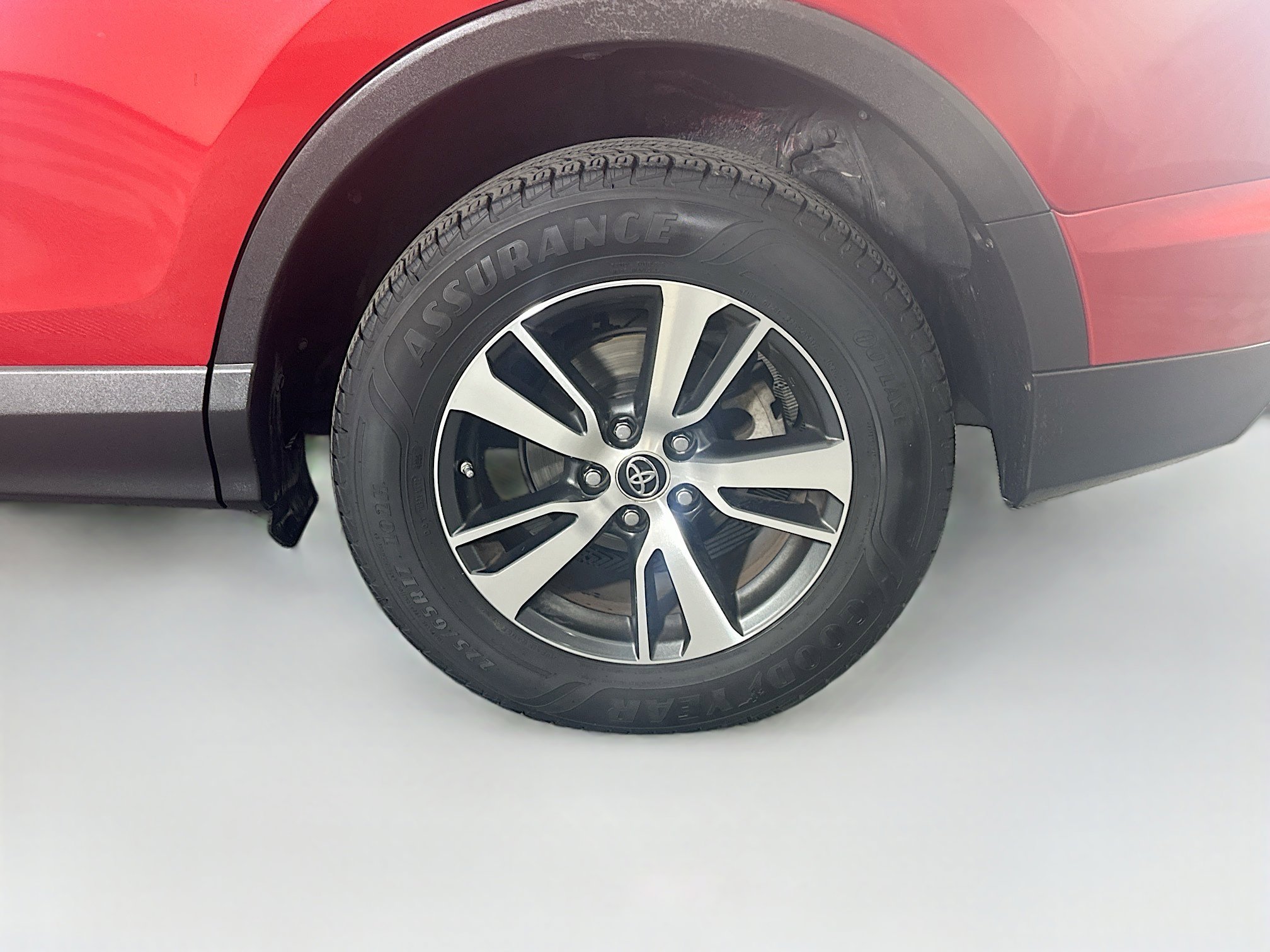 Used 2016 Toyota RAV4 XLE FWD image 11